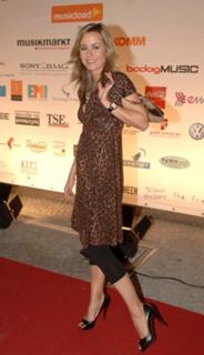 Bettina Kramer feet photo thumbnail