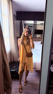 Bettina Rudolph feet photo 4