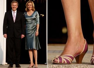 Bettina Wulff feet photo thumbnail