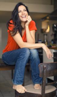 Bettina Zimmermann feet photo thumbnail