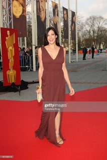 Bettina Zimmermann feet photo thumbnail