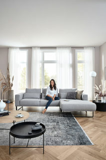 Bettina Zimmermann feet photo thumbnail