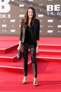 Bettina Zimmermann feet photo thumbnail