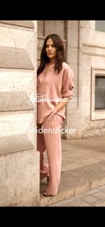 Bettina Zimmermann feet photo thumbnail