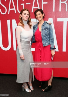 Betty Gilpin feet photo thumbnail