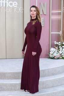 Betty Gilpin feet photo 6