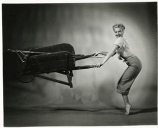 Betty Grable feet photo 11