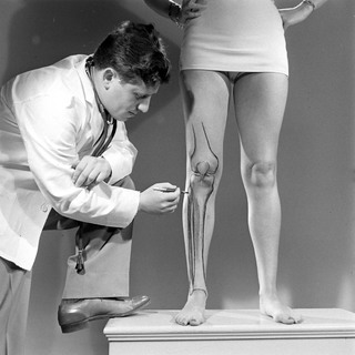 Betty Grable feet photo 19