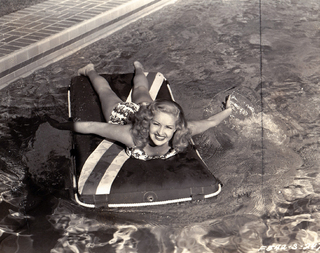 Betty Grable feet photo 4