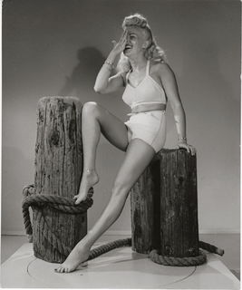 Betty Grable feet photo 3