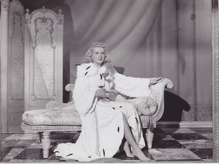 Betty Grable feet photo 14