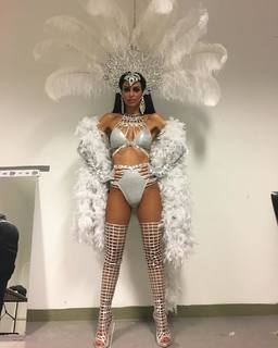 Betty Maggira feet photo 12