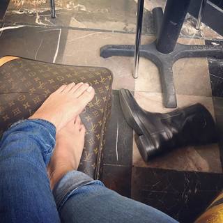 Betty Monroe feet photo 2