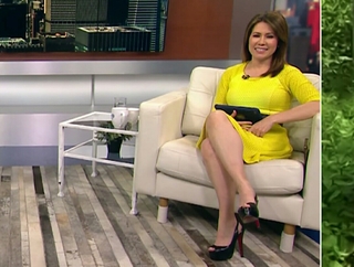 Betty Nguyen feet photo 5