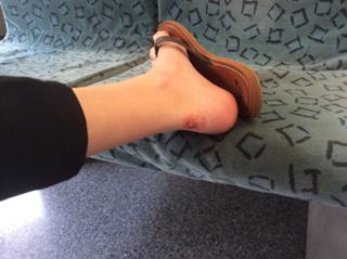 Betty Taube feet photo 15
