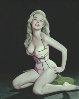 Betty Weider feet photo 20