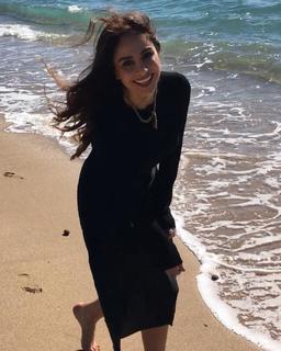 Betül Demir feet photo 7
