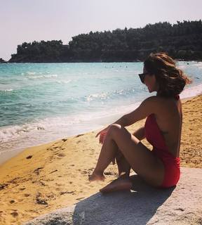 Betül Demir feet photo 13