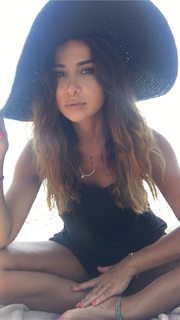 Betül Demir feet photo 18