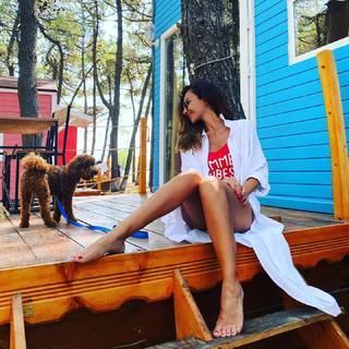 Betül Demir feet photo 15