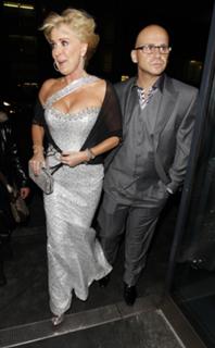 Beverley Callard feet photo 19