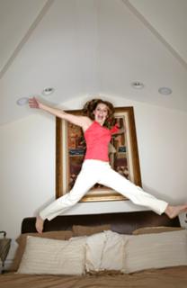 Beverley Mitchell feet photo thumbnail