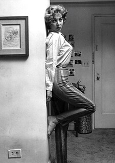 Beverly Garland feet photo 17