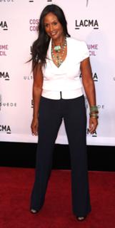 Beverly Johnson feet photo 19
