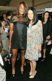 Beverly Johnson feet photo 15