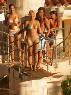 Beyoncé feet photo thumbnail