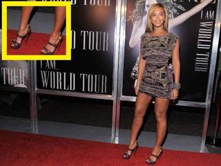 Beyoncé feet photo thumbnail