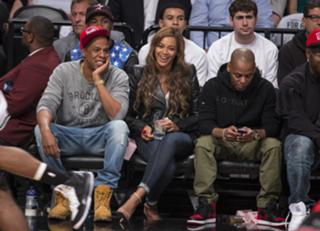Beyoncé feet photo thumbnail