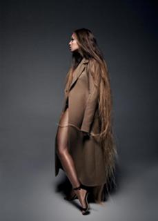 Beyoncé feet photo thumbnail