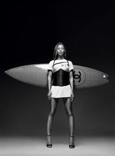 Beyoncé feet photo thumbnail