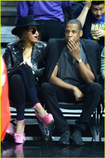 Beyoncé feet photo thumbnail