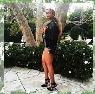 Beyoncé feet photo thumbnail