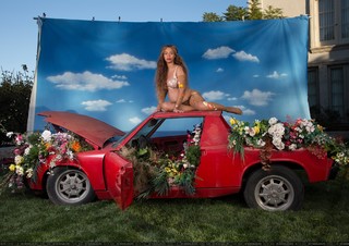 Beyoncé feet photo thumbnail