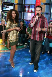 Beyoncé feet photo thumbnail