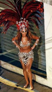 Beyoncé feet photo thumbnail