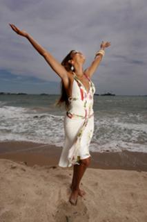 Beyoncé feet photo thumbnail