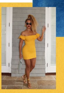 Beyoncé feet photo thumbnail