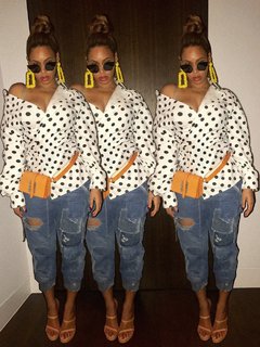 Beyoncé feet photo thumbnail