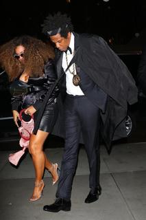 Beyoncé feet photo thumbnail