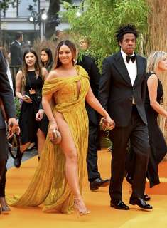 Beyoncé feet photo thumbnail