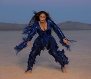 Beyoncé feet photo thumbnail