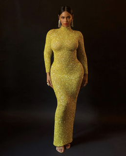 Beyoncé feet photo thumbnail