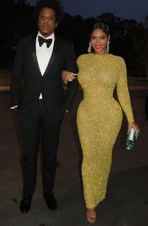 Beyoncé feet photo thumbnail