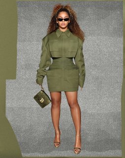 Beyoncé feet photo thumbnail