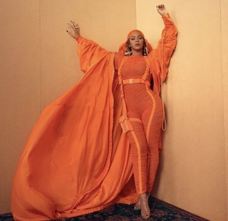 Beyoncé feet photo thumbnail