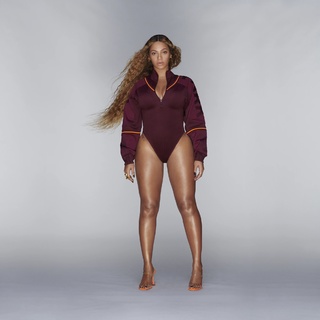 Beyoncé feet photo thumbnail